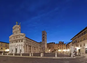 Piazza: Europe, Italy, Tuscany, Lucca, Piazza San