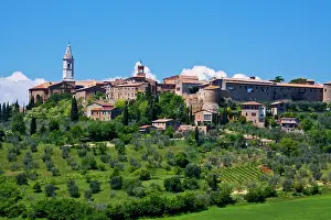 Pienza: Europe, Italy, Tuscany. Pienza. The Town