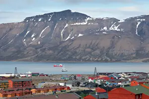 Longyearbyen: Europe, Norway, Svalbard, Longyearbyen