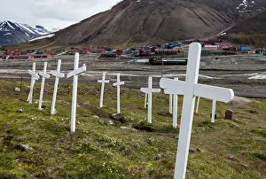 Longyearbyen: Europe, Norway, Svalbard, Longyearbyen