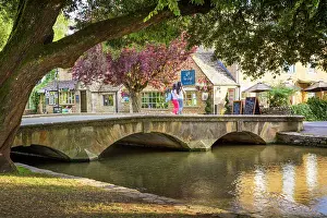 Cotswolds: Evening at Bourton-on-the-Water, the Cotswolds