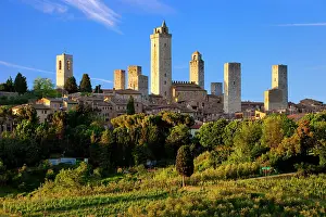 Jannsen: Evening over San Gimignano, Tuscany, Italy