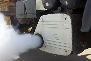 Lorry: Exhaust gases emitted from sliencer of large truck