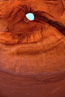 Table: The Eye of the Sun, natural wonder, film set, Monument