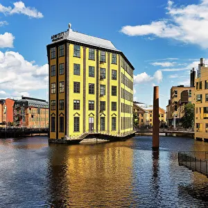 Factory: Former factory building Styrkjcrn on the island