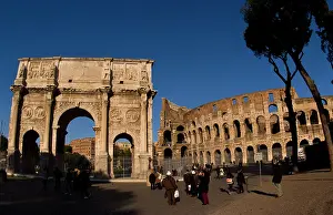 Constantine: Famous Colosseum and Constantine Arch in