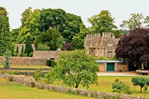 Features: Farm house outside Lower Slaughter. Cotswolds in