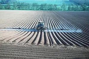 Vehicles: FARMING - crop spraying