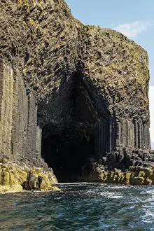Staffa: Fingal's Cave of Staffa Island, volcanic island