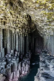 Staffa: Fingal's Cave of Staffa Island, volcanic island