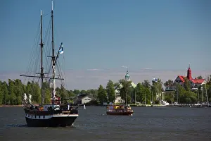 Sailing: Finland, Helsinki, Helsinki Harbor, sailing