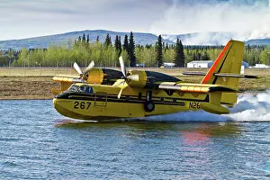 Plane: Firefighting plane