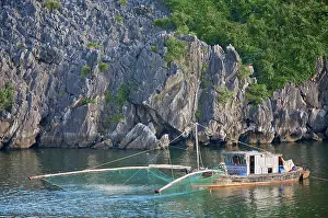 Phone: Fishing boat with net, Cat Ba National Park