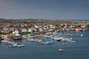 Harbours: Fishing village Smoegen - Bohuslaen, Sweden Fishing
