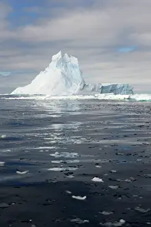 Calving: Floating Iceberg in the Ross sea