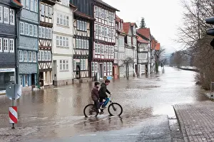 Cycling: Flooding through Snowmelt - of Hann