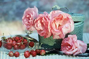 Frederic Rolland: FLOWER ARRANGEMENT - pink, with scattered cherries