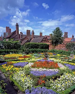 Died: Flower Garden (where Shakespeare died now a Museum)