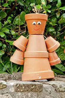 Made: Flower pot figures, Garden decoration