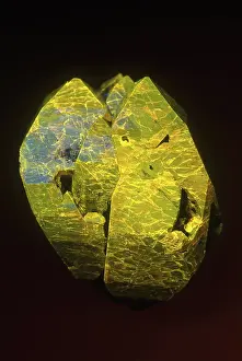Fluorescent: Fluorescing Zircon