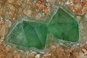 Fluorite: Fluorite (CaF2-calcium fluoride) fluorite (green)