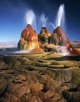 Tufa: Fly Ranch Geyser