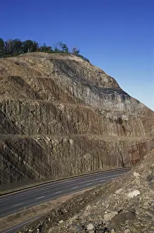 Fold: Folded Rock Layers