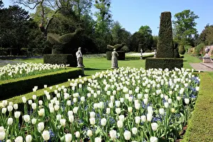 Topiary: The Fountain of Love at Cliveden Buckinghamshire England on