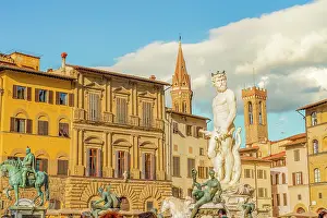 Tuscany: Fountain of Neptune, Piazza della Signoria, Florence, Italy