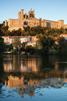 Languedoc: France, Languedoc-Roussillon, Herault Department