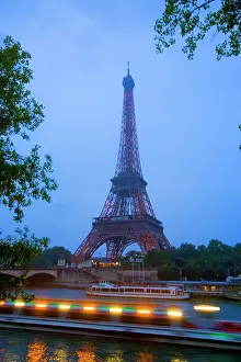 Tour: France, Paris. Early evening view of Eiffel