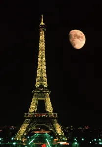 Tour: France, Paris. Eiffel Tower at night with