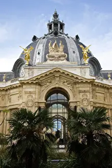 Rooftop: France, Paris, Petit Palais museum, courtyard