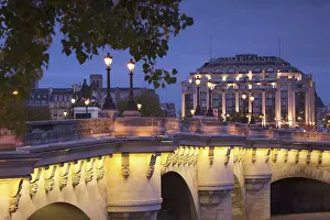 Pont: France, Paris, Pont Neuf bridge and Samaritaine