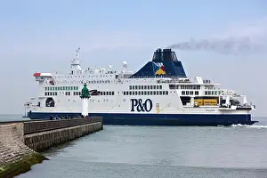 Ferry: France, Pas de Calais, Calais, port, English