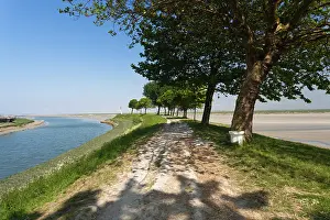 Manche: France, Picardy, Somme, St-Valery sur Somme