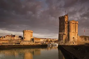 Vieux: France, Poitou-Charentes Region, Charente-Maritime