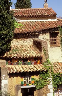 Roofs: FRANCE - Tiled roofs, Provence