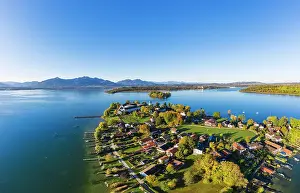 Foothills: Fraueninsel, Frauenchiemsee, behind Krautinsel and
