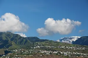 Reunion: French Overseas territory (aka Francais