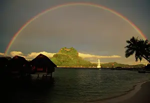 Society: FRENCH POLYNESIA, Bora Bora