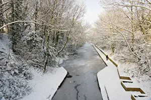 Canals: Frozen canal