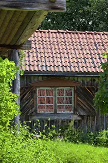 Cottages: Fryksas old wooden cottages