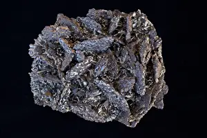 Twins: Galena (PbS - lead sulfide)