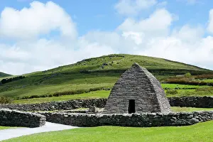 Irish: Gallarus Oratory, stone church, 6th to 8th Century