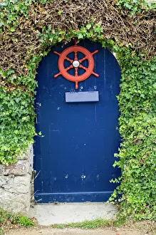 Gates: Garden door, Ile d'Ouessant Island, Bretagne, France