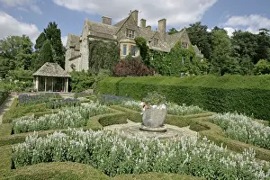Paul Felix: Gardens Abbotswood House, near Stow on the Wold