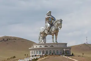 Sculpture: Genghis Khan Equestrian Statue
