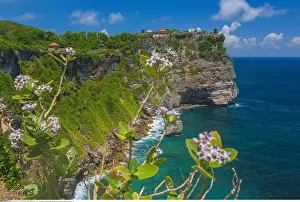 Strait: Geografie, Indonesien, Bali, S&x248a1b29;, Bukit