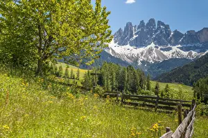Menschen: Geografie, Italien, Blick zur Geislergruppe